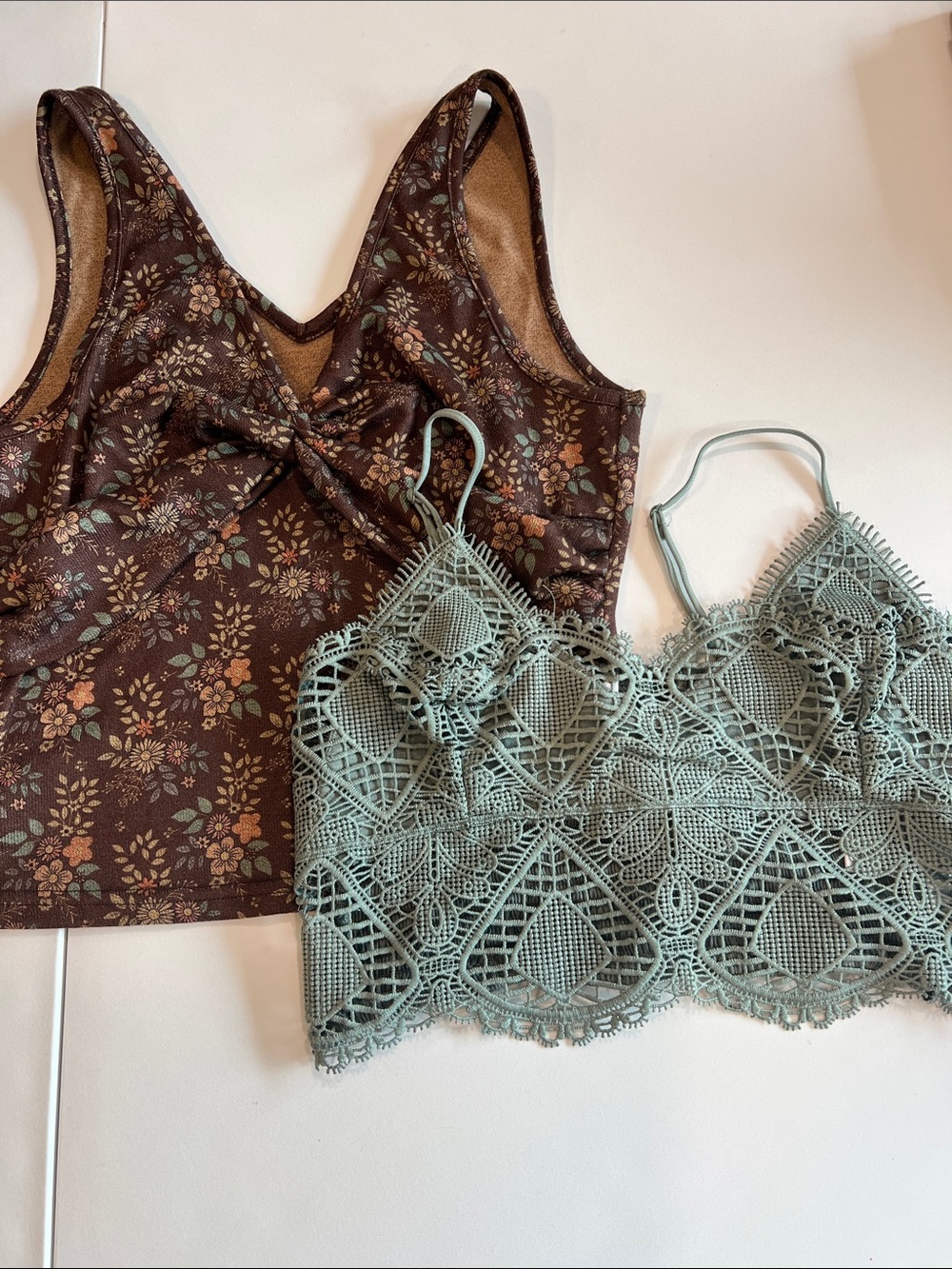 Fairy dainty tops - Cider floral tank (XS) Wishlist Green Crochet Bralette (s)